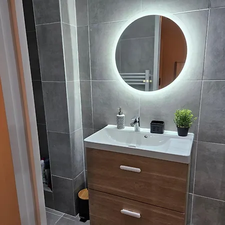 Apartment Stade De France 17 Pour 4 Personnes *