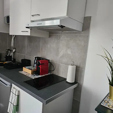 Apartment Stade De France 17 Pour 4 Personnes Saint-Denis (Seine-Saint-Denis)